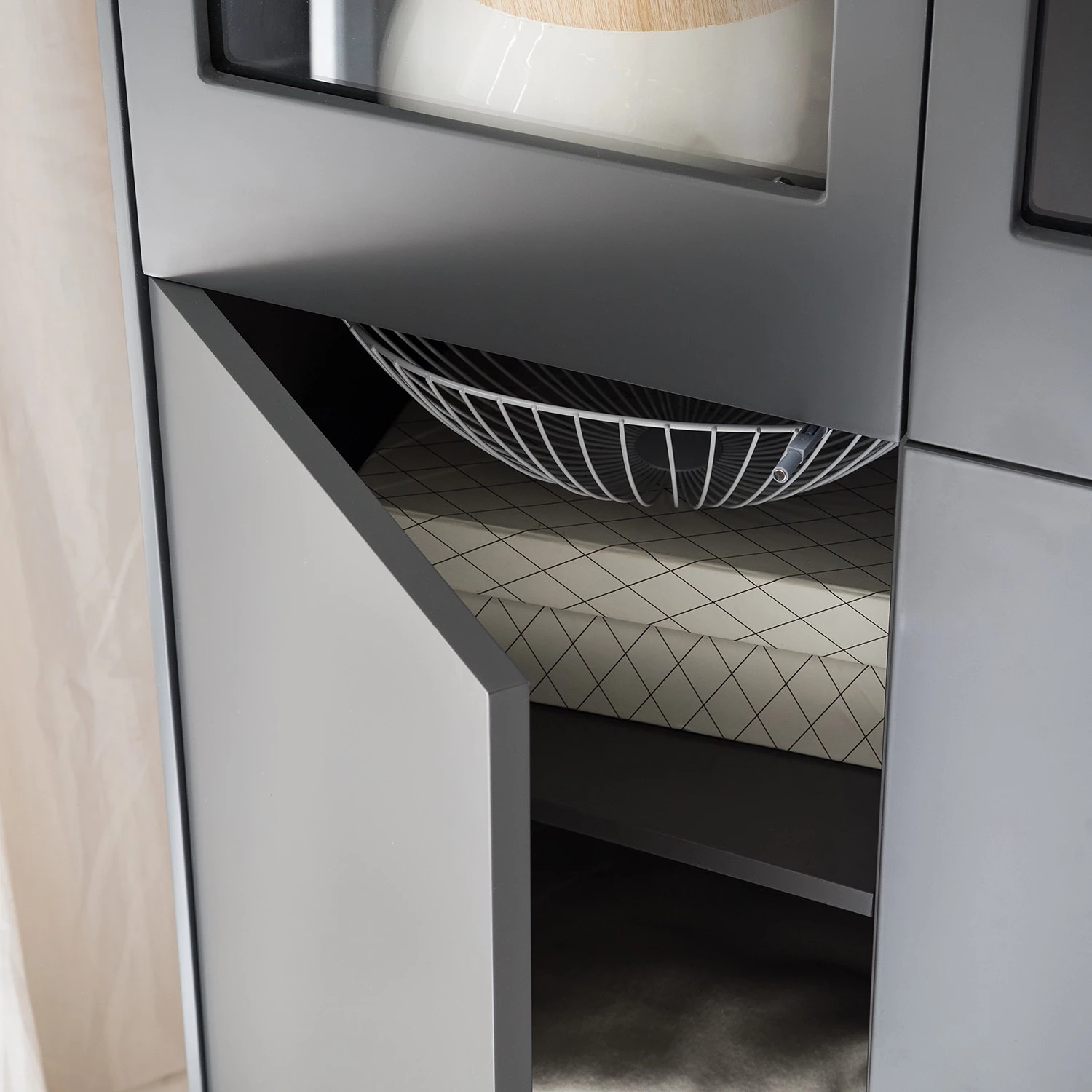 Mørteens Ensemble meubles TV Lindholm II (4 él.) - Partiellement en chêne massif - Gris 19 Mørteens Ensemble meubles TV Lindholm II (4 él.) - Partiellement en chêne massif - Gris – Image 17