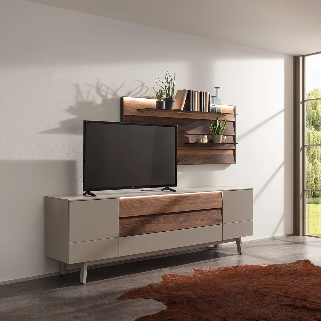 GWINNER Ensemble meubles TV Misano III (2 élém.) - Placage en bois véritable / Verre - Planches de chêne / Gris - Gris Sahara / Poutres en chêne - Avec éclairage 3 GWINNER Ensemble meubles TV Misano III (2 élém.) - Placage en bois véritable / Verre - Planches de chêne / Gris - Gris Sahara / Poutres en chêne - Avec éclairage