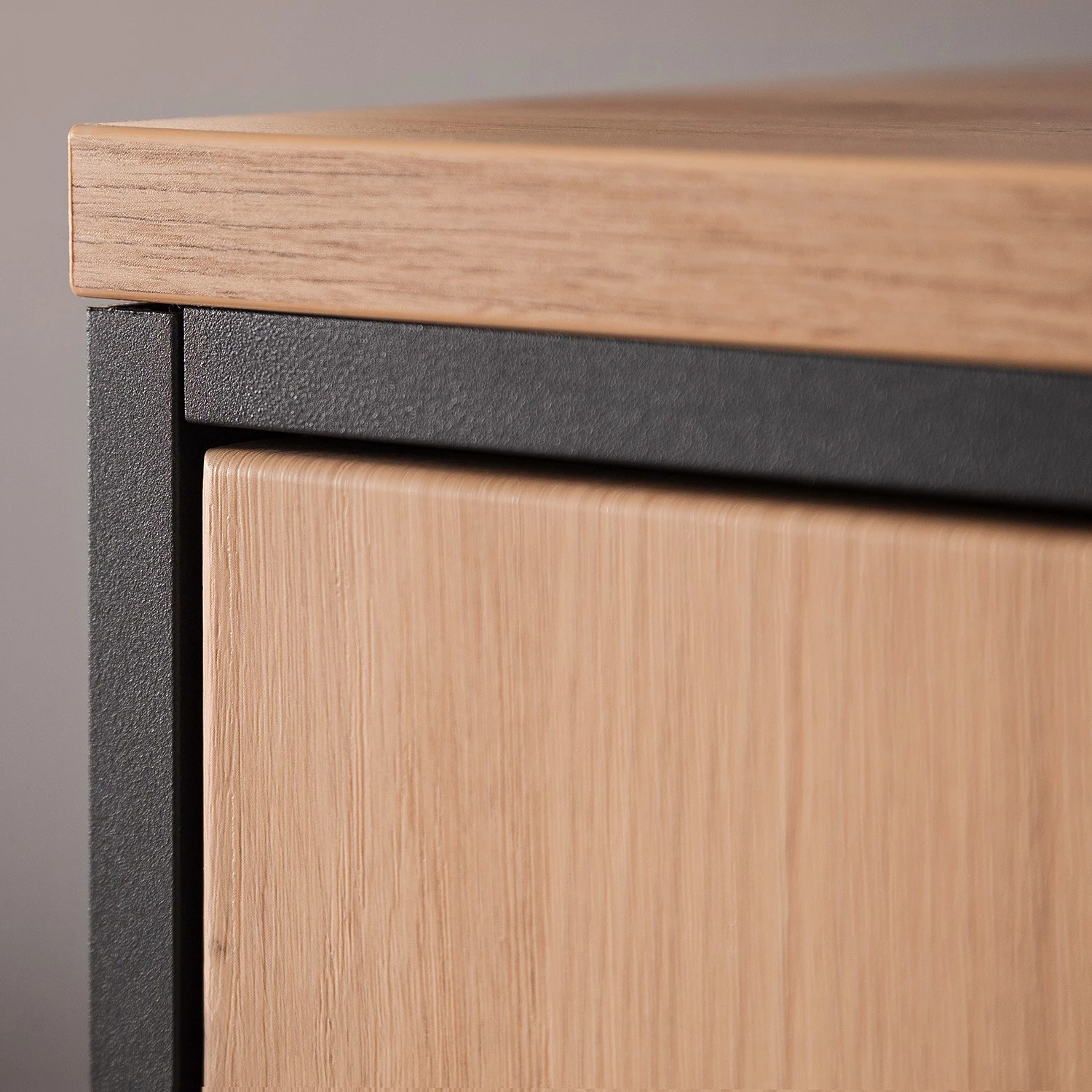 Naturoo Meubles TV muraux Doora II (4 élém.) - Partiellement en chêne à nœuds massif - Chêne à nœuds Bianco / Graphite 20 Naturoo Meubles TV muraux Doora II (4 élém.) - Partiellement en chêne à nœuds massif - Chêne à nœuds Bianco / Graphite – Image 18